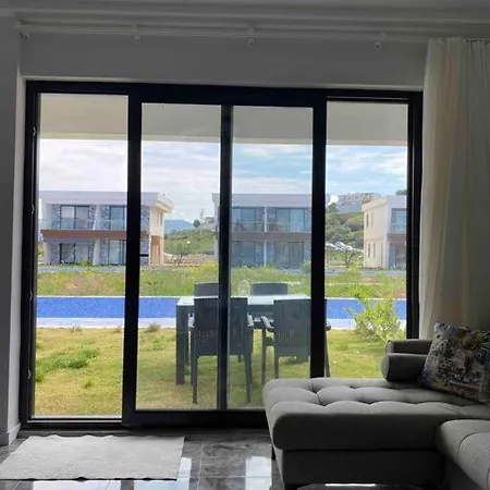 Havalimanina 10 Dak Denize 5 Dak 2+1 Villa Bodrum