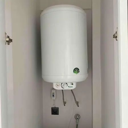 Villa Havalimanina 10 Dak Denize 5 Dak 2+1 *