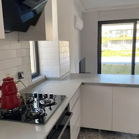 Villa Havalimanina 10 Dak Denize 5 Dak 2+1