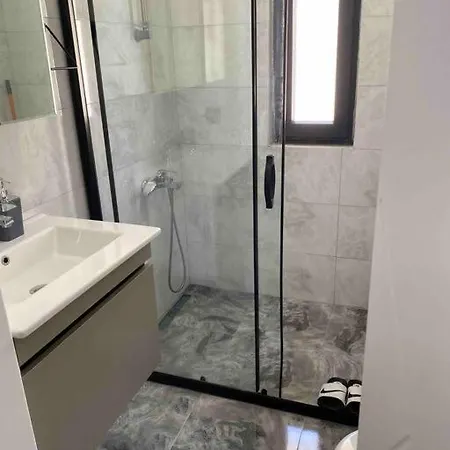Havalimanina 10 Dak Denize 5 Dak 2+1 Villa *